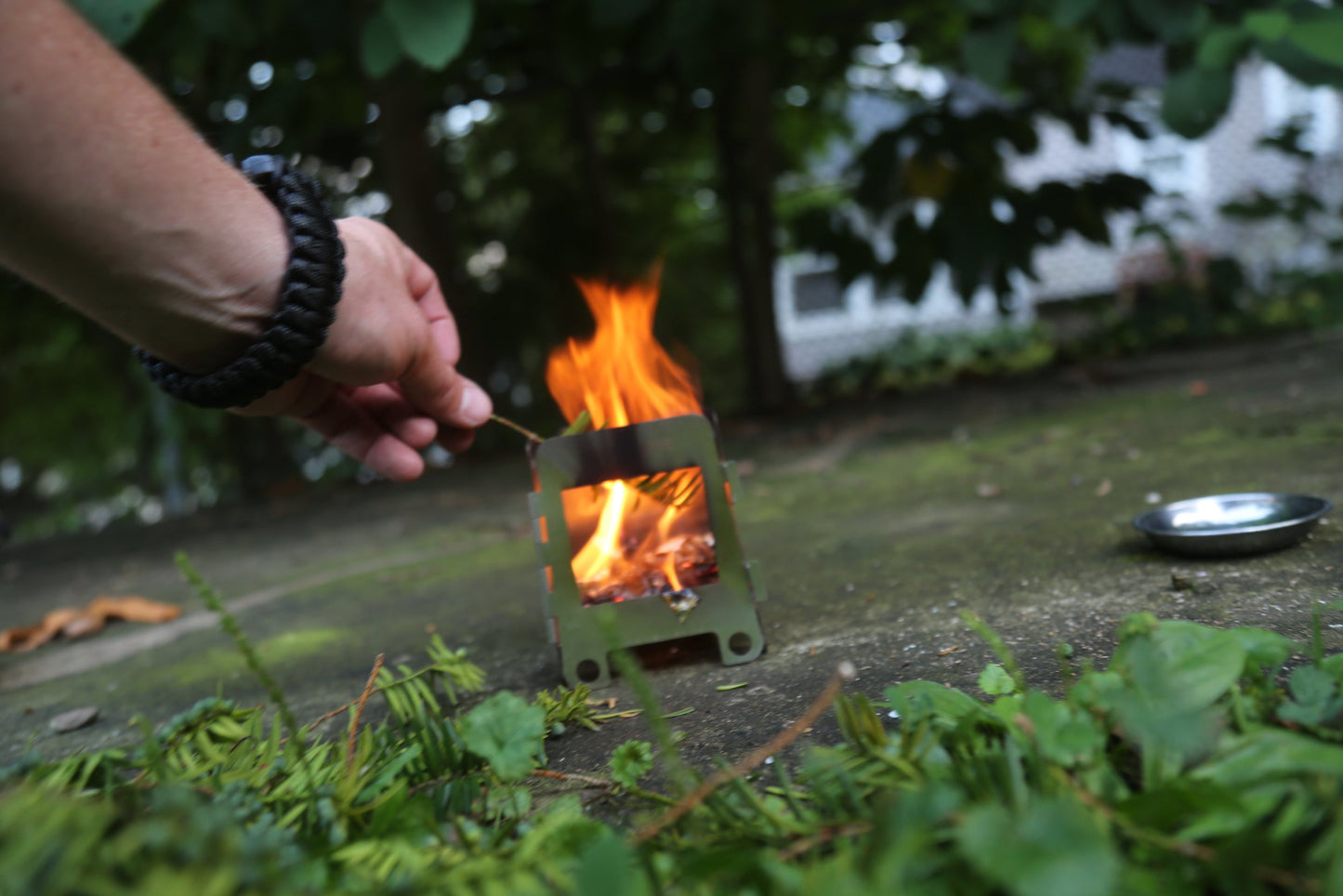 Portable Mini Foldable Wood Burning Survival Stove by QUICKSURVIVE